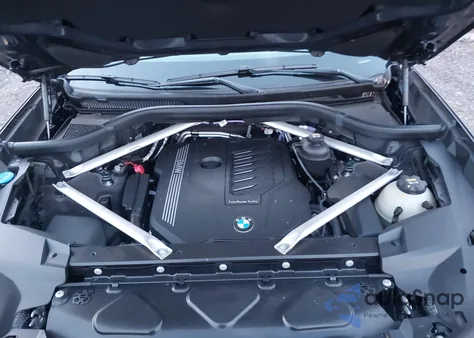 2021 BMW X7 xDrive40I z USA, uszkodzony, nr VIN 5UXCW2C06M9H76574